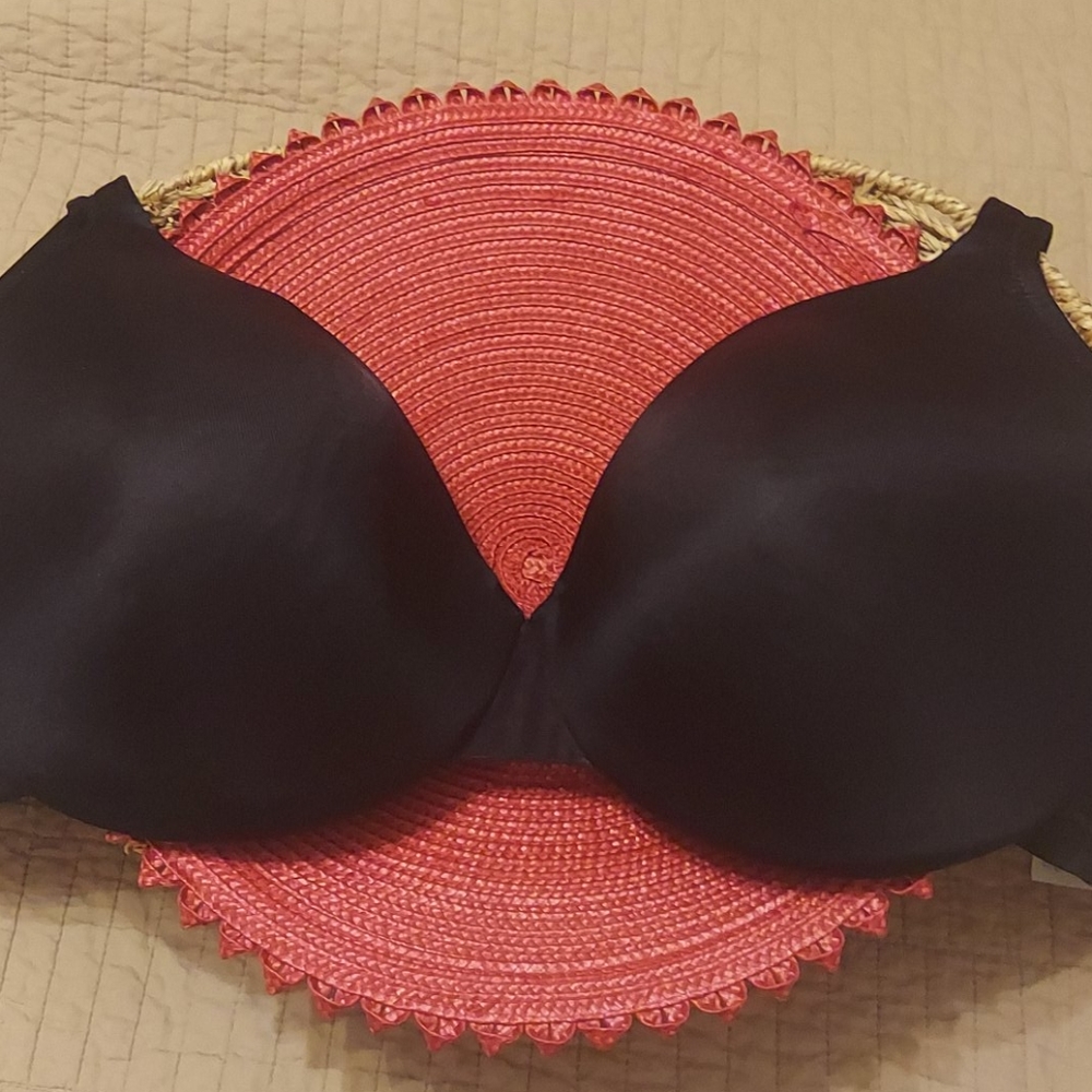 Cacique satin Underwire bra size 38g